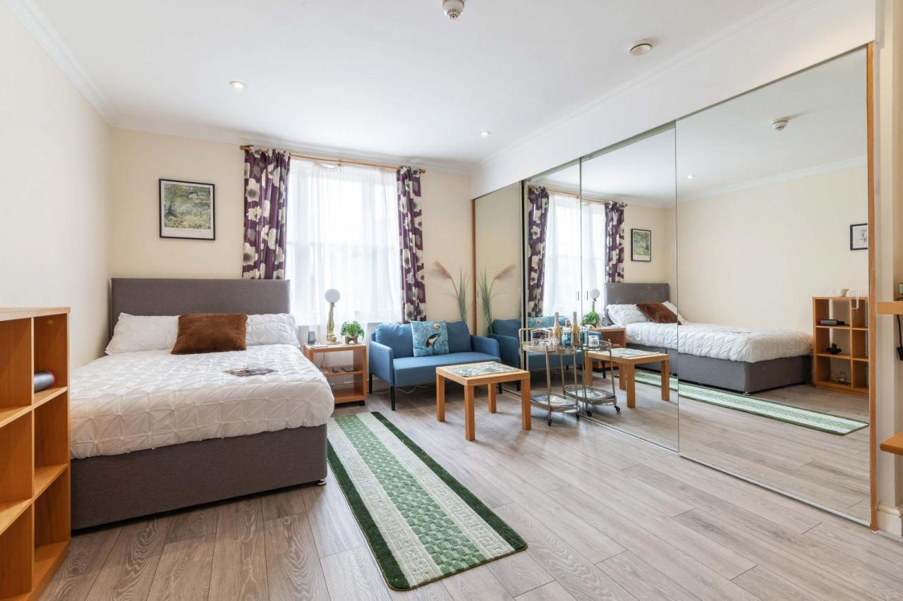 Elegant Art Deco Whole Apartment - 2Mins To Hyde Park, 8Mins To Bayswater, Nottinghill, Paddington London Kültér fotó